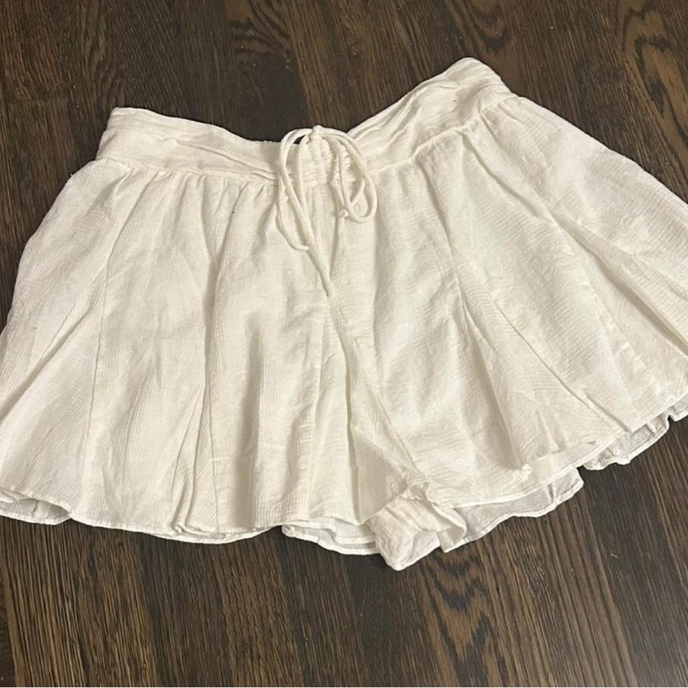 Perfect NWOT Nectar White Skort